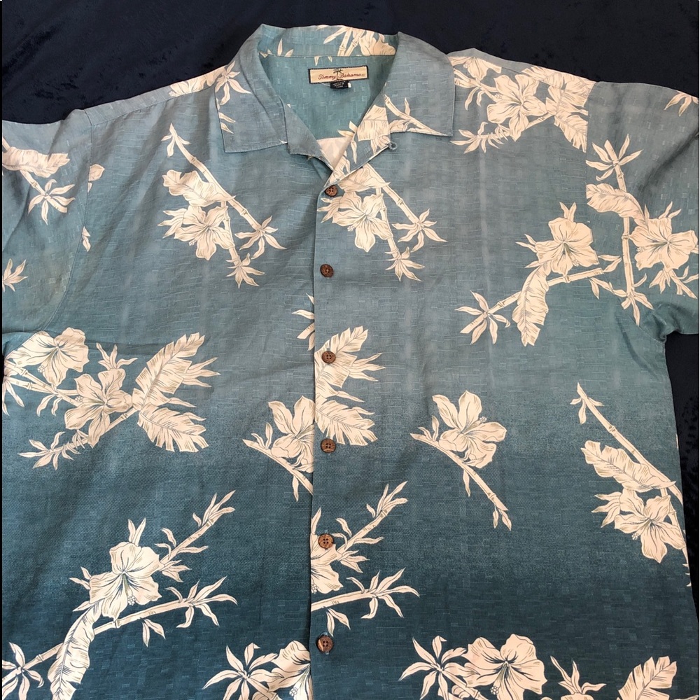 Tommy Bahama Hawaiian Shirt. No flaws whatsoever